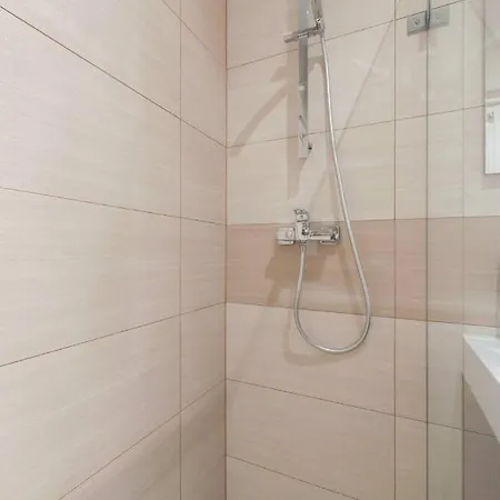 Rooftop Coffee By Parliament Apartment *