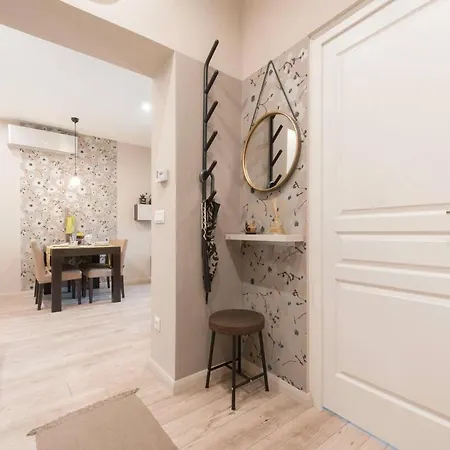 Apartment Rooftop Coffee By Parliament