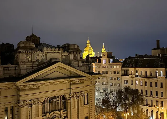 Rooftop Coffee By Parliament